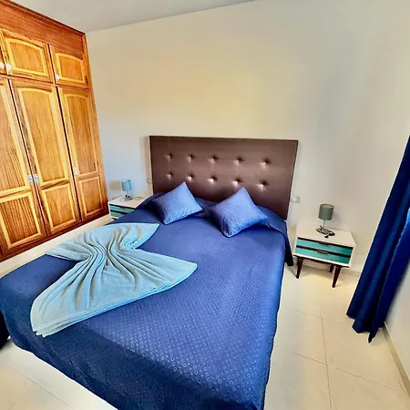 El Atico Parosa 'con Vistas Al Mar' 바하마르